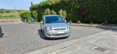 Fiesta 1.2 5p. Ghia Ideale X Neopatentati KM 11500