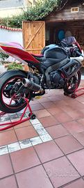 Suzuki GSX R 750 K7 Allest. Pista con Documenti