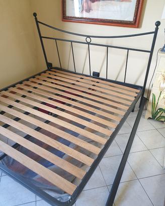 letto matrimoniale