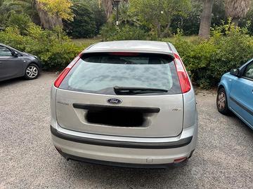 Ford Focus 1.6 90cv (2006)