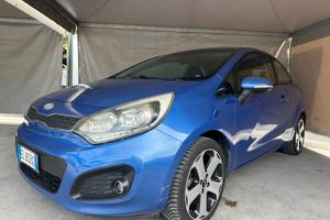 Kia Rio 1.1 CRDi WGT 3p. EX