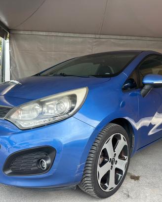 Kia Rio 1.1 CRDi WGT 3p. EX