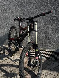 Downhill Mtb mongoose