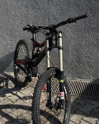 Downhill Mtb mongoose
