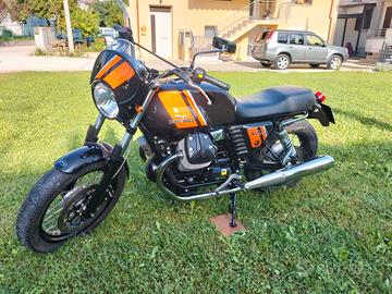 moto guzzi v7 classic