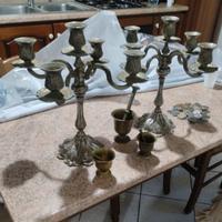Candelabri e mortai antichi