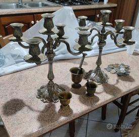 Candelabri e mortai antichi