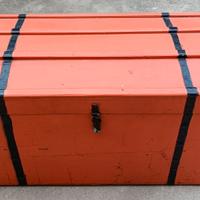 Baule grande vintage in legno e ferro