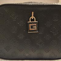 Borsa Guess Kamryn Crossbody - Nero Logo Embossed