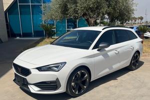 CUPRA Leon phev 204cv DSG possibilità noleggio no 