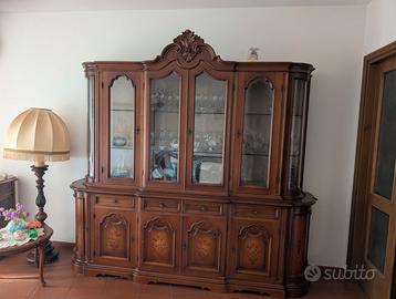 Grande credenza vetrina classica anni 70