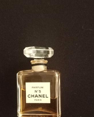 Chanel n.5 e marsala da collezione