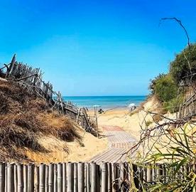 Accesso Spiaggia- MARZAMEMI Fronte Spiaggia