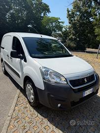 Peugeot Partner BlueHDi 100 ETG6 S&S L1 Furgone Pr
