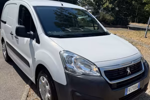 Peugeot Partner BlueHDi 100 ETG6 S&S L1 Furgone Pr