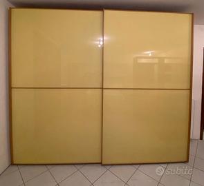 ARMADIO AD ANTE SCORREVOLI CON CASSETTIERA