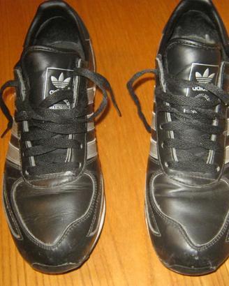 scarpe sportive Adidas