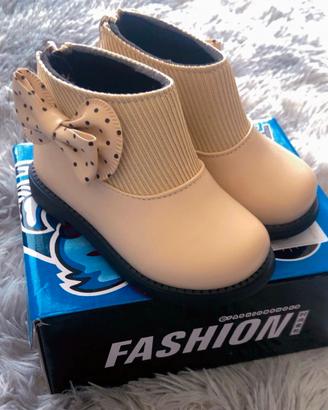 Stivaletti Eleganti Bimba con Fiocco 🎀 taglia [23]