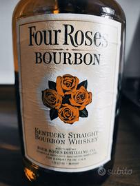 Whiskey Four Roses Kentucky Straight Bourbon