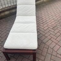 Sdraio in legno con cuscino