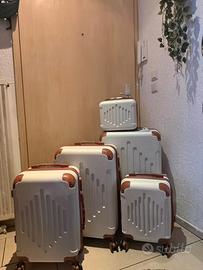 Set Valigette trolley nuovi