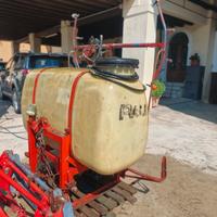 Botte del diserbo / Spragiatrice 300Lt