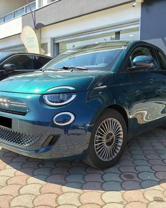 FIAT 500 Berlina Hybrid Torino