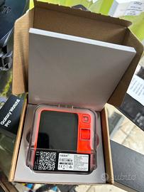 Rabbit R1 AI – Assistente Intelligente Portatile