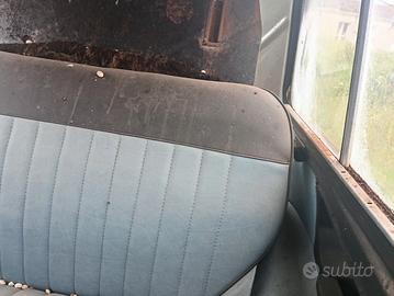 interni tappezzeria.per auto.bianchi