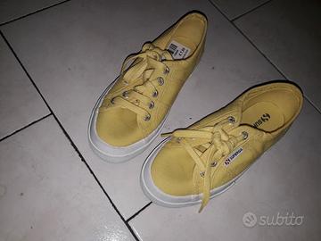 Superga n. 34 gialle come nuove
