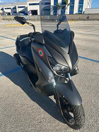 XMAX 125