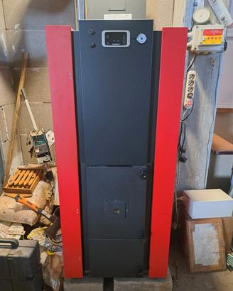 Termostufa a pellet Palazzetti Termoeasy 24 