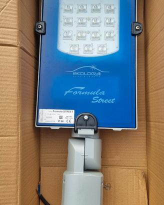 Lampioni Stradali LED Professionali - NUOVI -