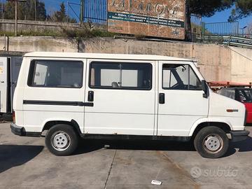 Fiat Ducato 1993 9 posti (per ricambi)