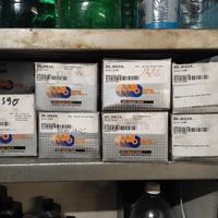 Pastiglie freni anteriori auto nuove 