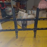 supporto a muro per TV 