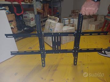 supporto a muro per TV 