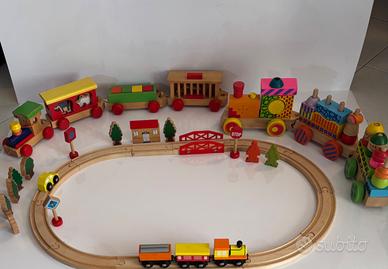 Trenini in legno