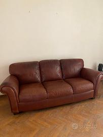 divano 3 posti in cuoio marrone