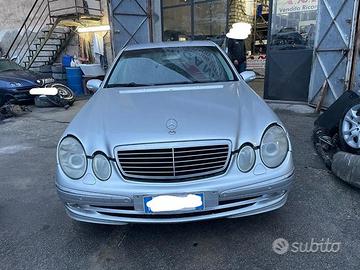 Ricambi Mercedes-Benz E270 CDI 177cv del 2002