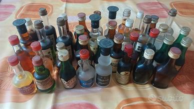 38 mini bottiglie alcolici per collezione