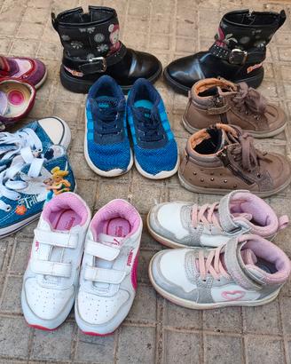 Scarpe 24 e 25