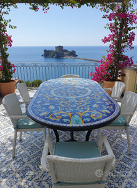 Tavolo in pietra lavica ovale dipinto a mano unico