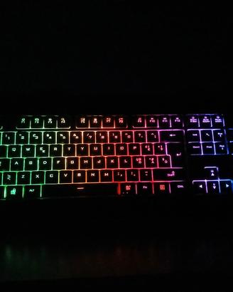 Tastiera Gaming Trust GXT 830-RW Avonn LED RGB