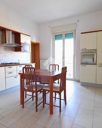 4 LOCALI A MONTENERO DI BISACCIA