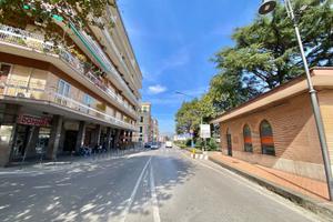 NEGOZIO DI 120 mq circa - LOCATO a Euro 1.200,00