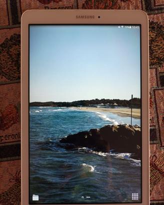 TABLET SAMSUNG Galaxy Tab E come nuovo (2+8 GB)
