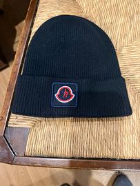 Berretto Moncler nuovo