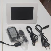 Cornice digitale Samsung SPF-71E