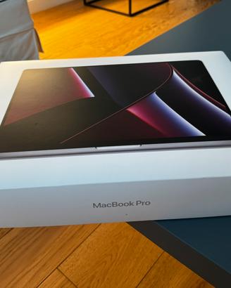 Confezione APPLE - MAC BOOK PRO